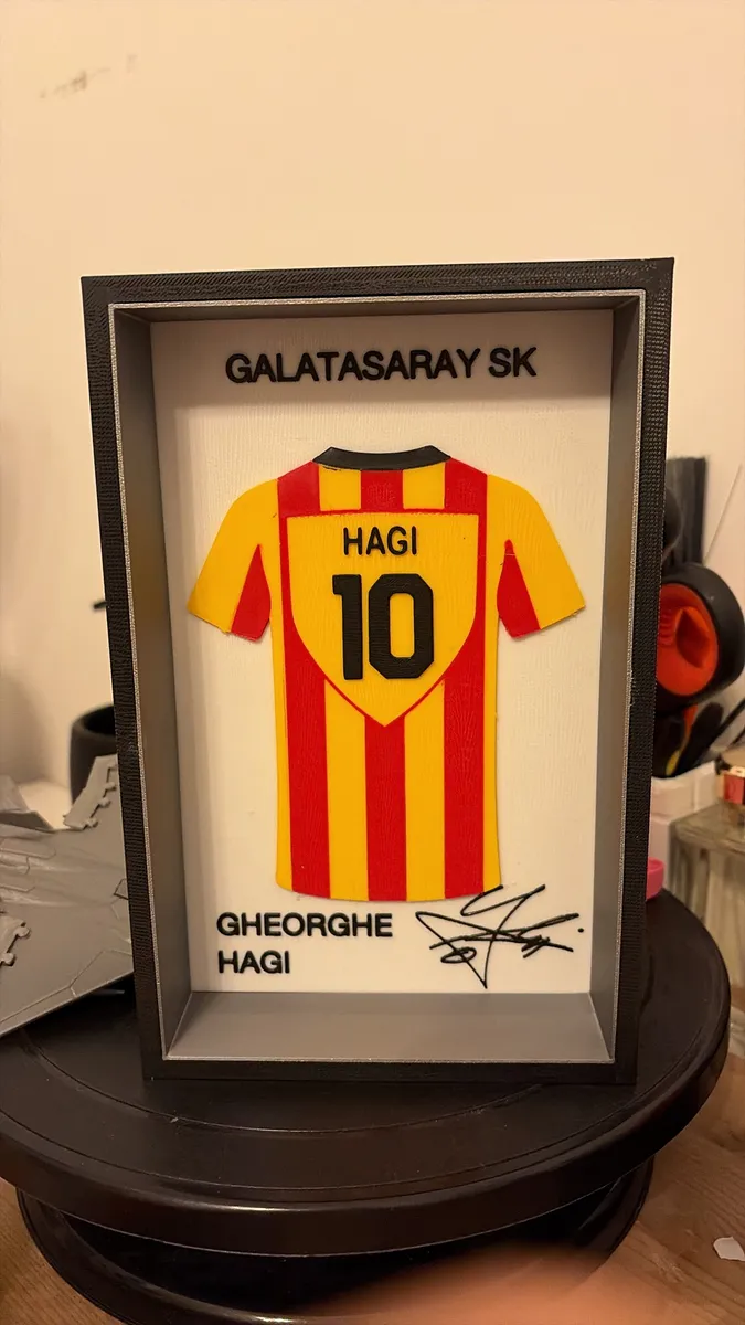 Galatasaray Hagi 10 forma temalı 3D baskı çerçeve